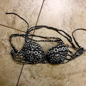 Shade and Shore Padded bikini top 36C